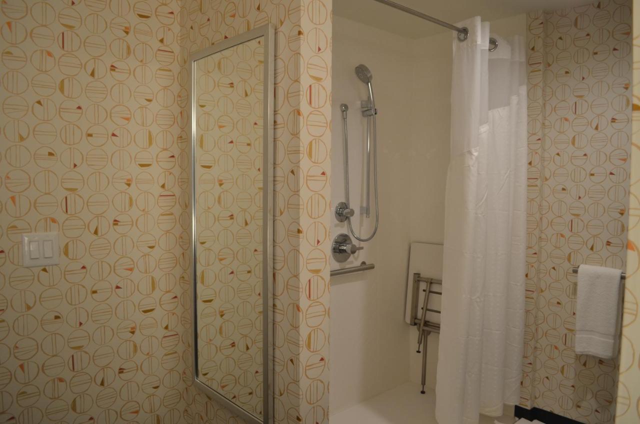 Holiday Inn - Nw Houston Beltway 8 By Ihg Esterno foto